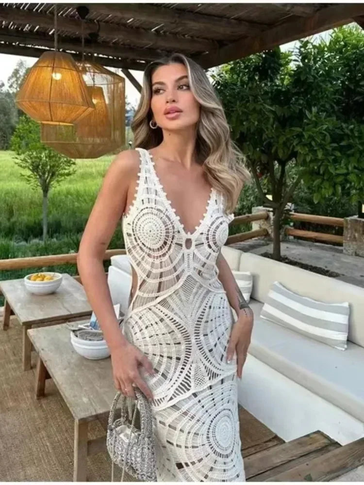 Karis – Elegant fitted crochet maxi dress for special occasions