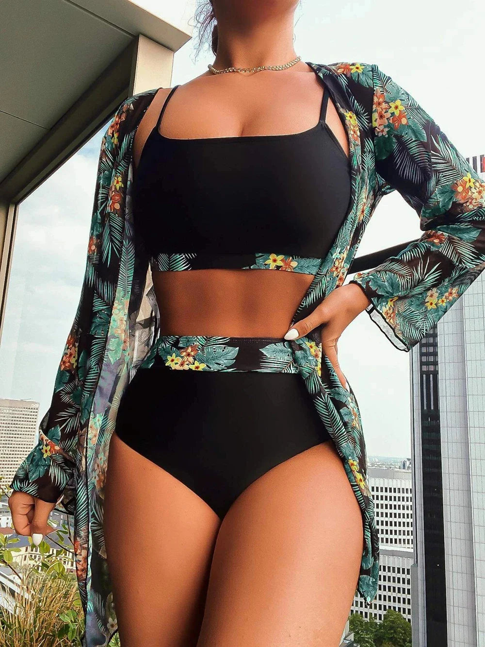 Jolien 3-Piece Bikini Set for a Stylish Summer Day
