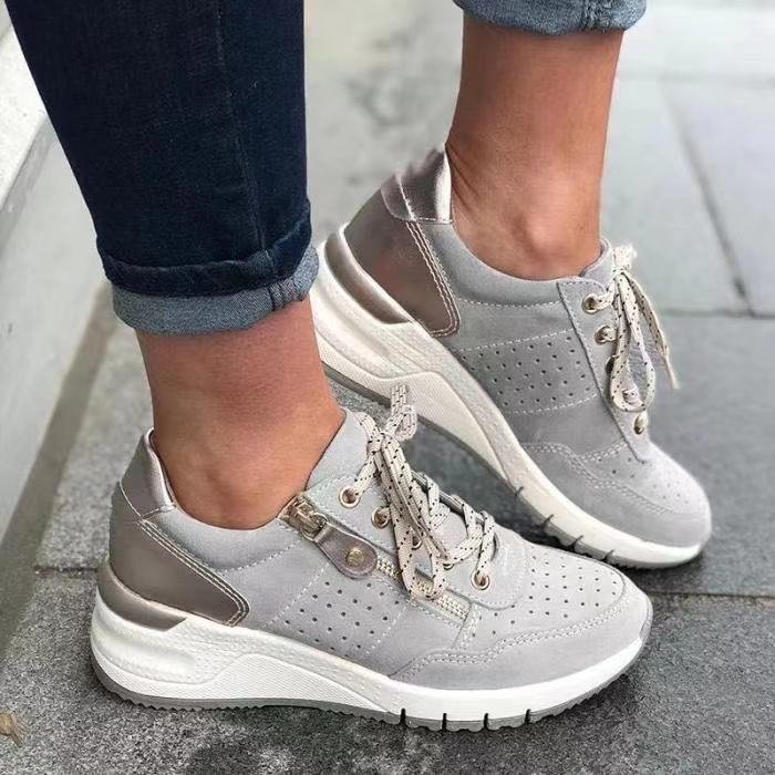 Xenia – Lace-Up Cushioned Trainers